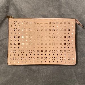 Michael Kors clutch/crossbody
